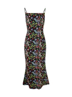 Floral Silk Slip Dress – Elegant Fitted Silhouette